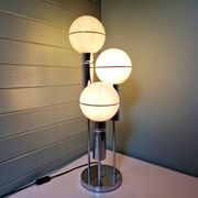 Lampe Space en métal chromé et globe en opaline, 1970