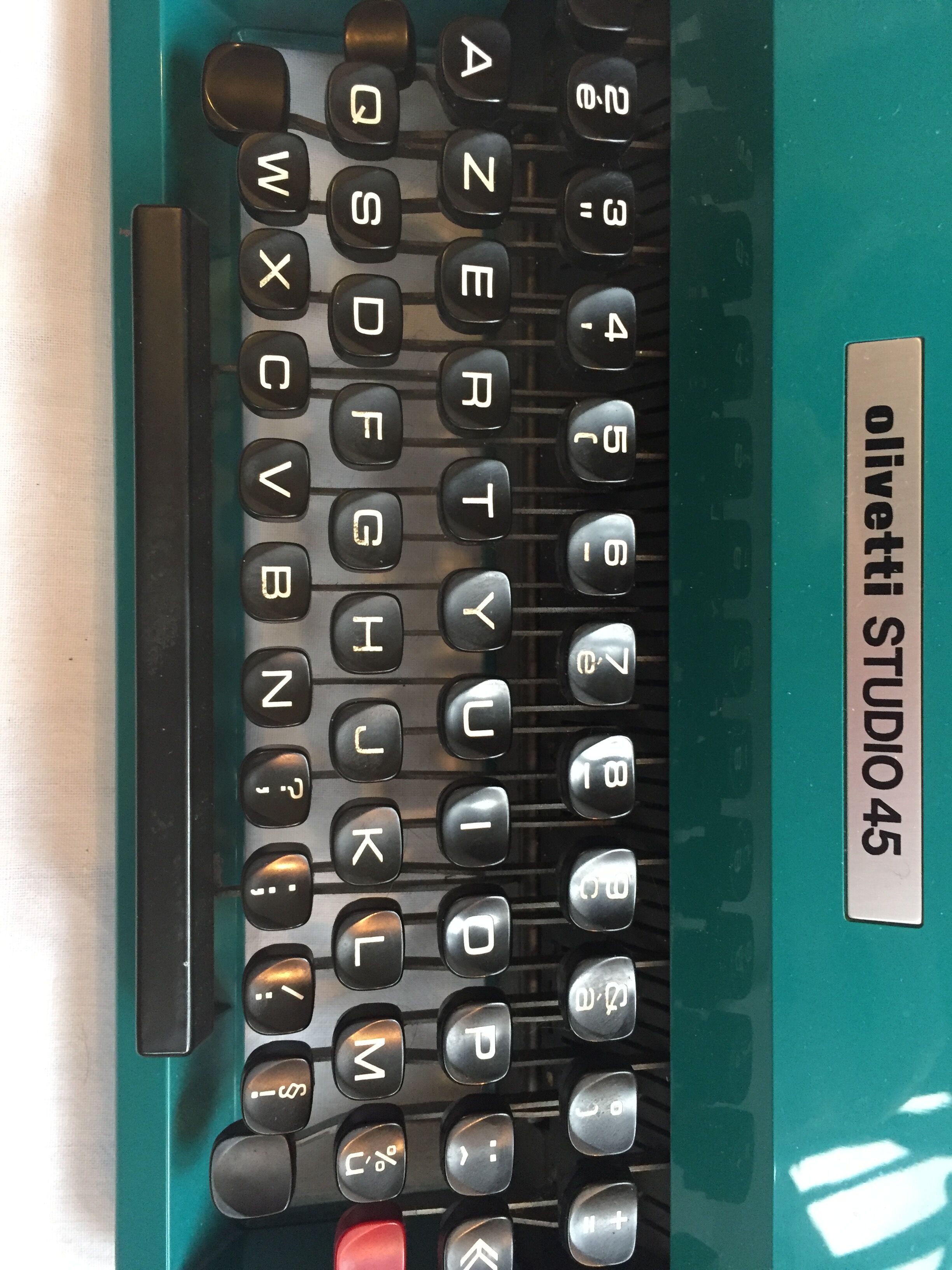 Machine Olivetti Studios 45 new