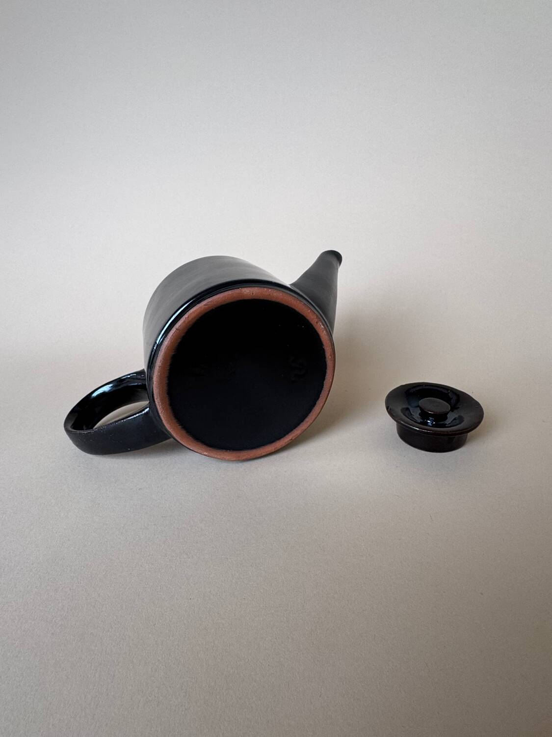 Vintage Modernist Set Of 6 Glass Coffee/Tea Cups With Ceramic Teapot