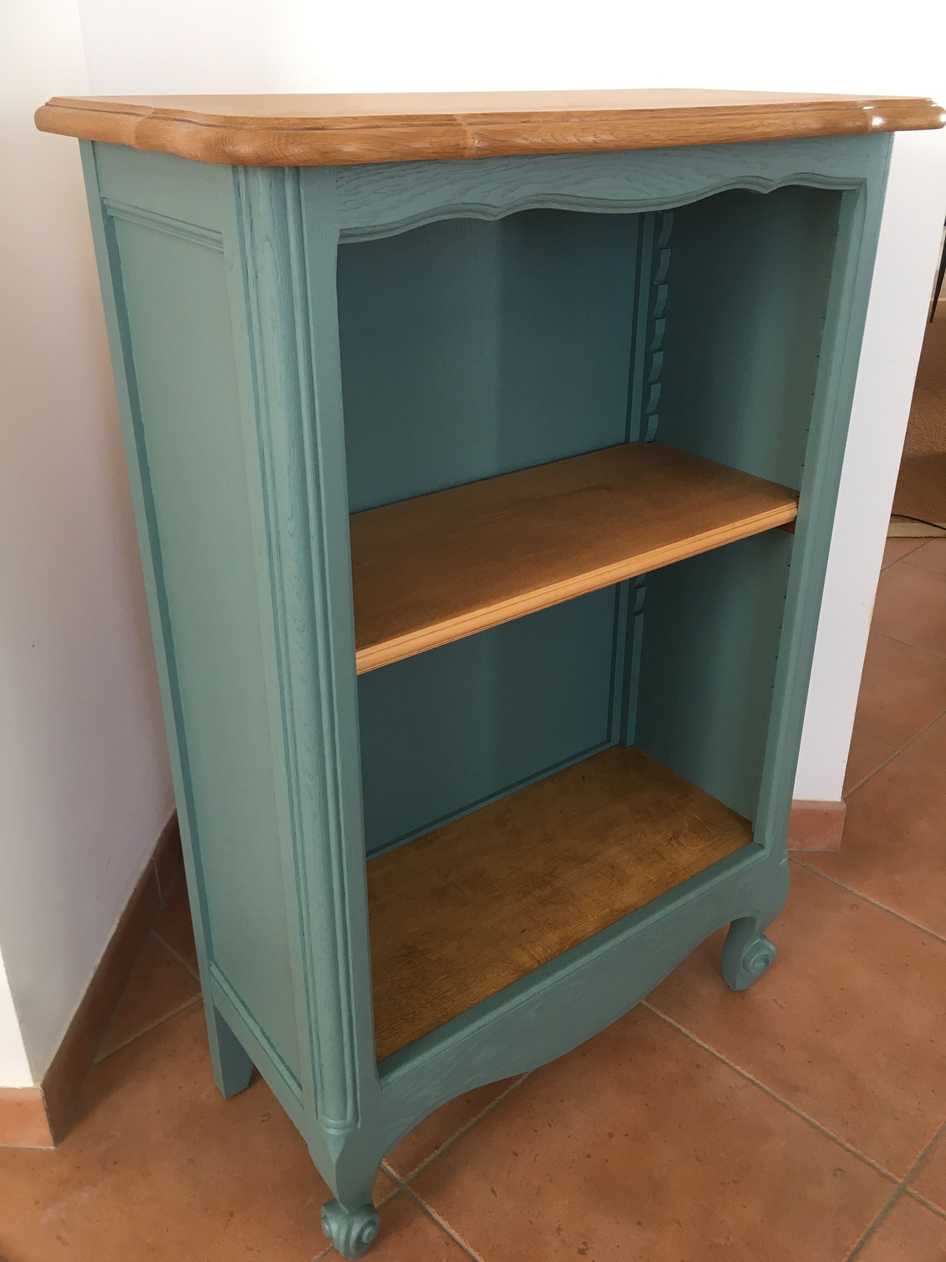 Bibus wood and celadon green