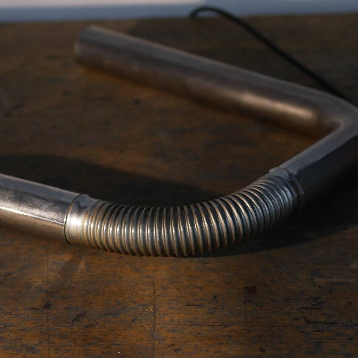 Lampe de table vintage en métal chromé, Italie, années 1970