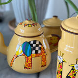 Enamelled sheet metal tea set