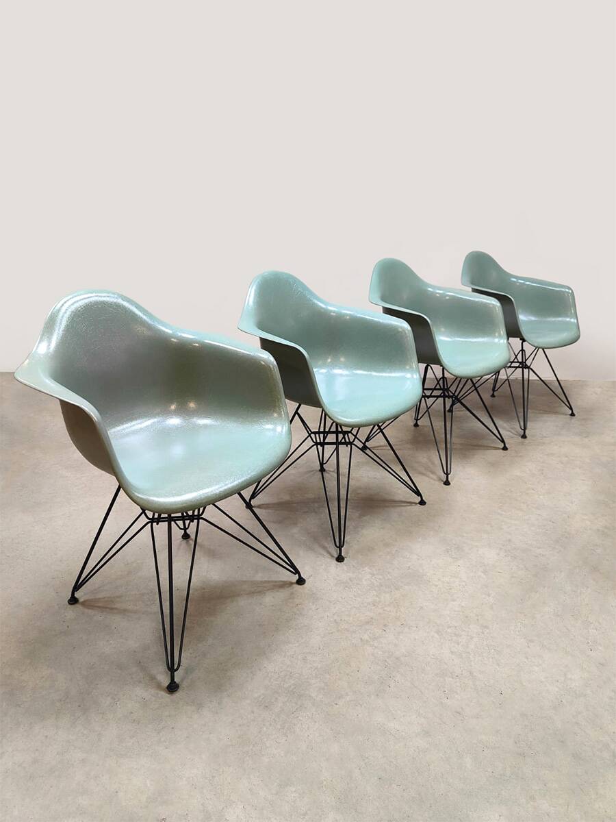 DAR dining chairs fiberglass shell chairs Charles & Ray Eames Vitra