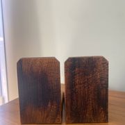 Pair of spherical bookends