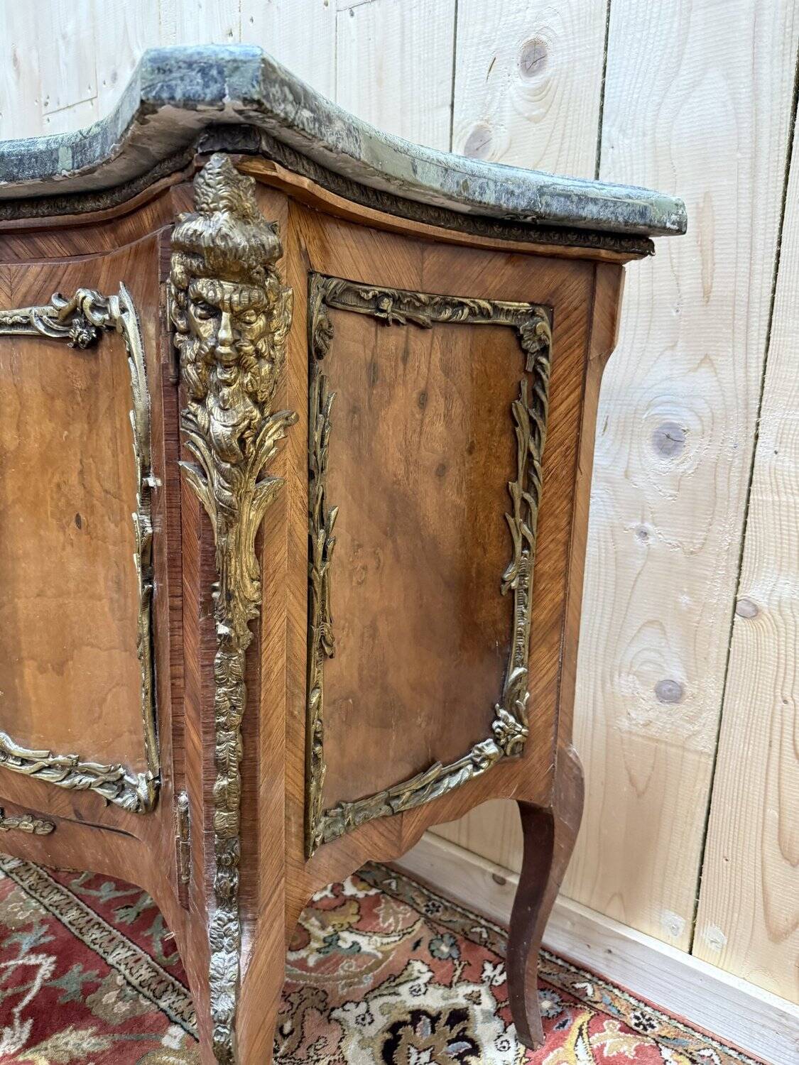 Marquetry buffet in Louis XV / Transition style