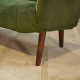 Green velvet canapé 1960s