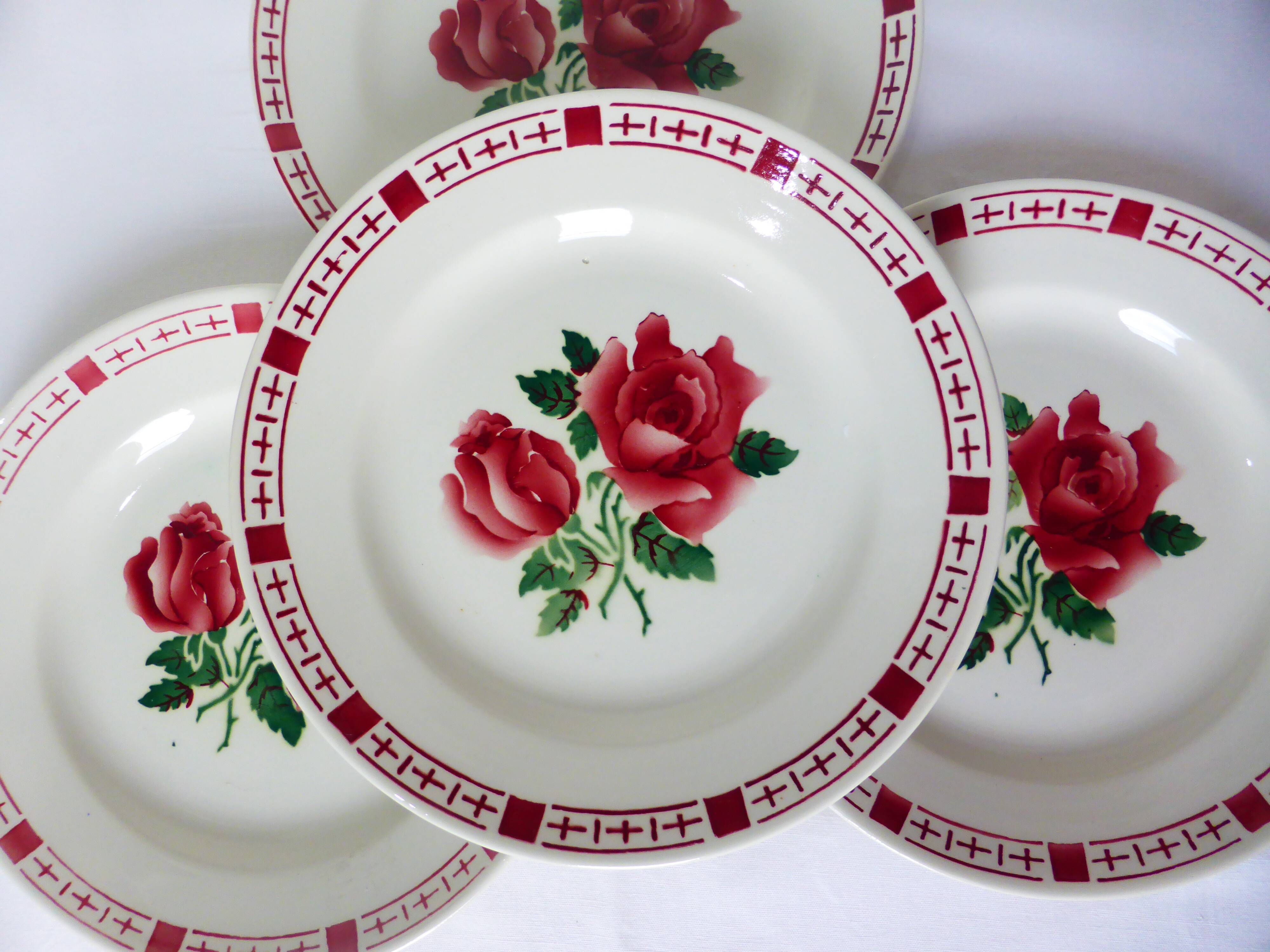 4 flat plates of Digoin Sarreguemines saverne model 220541