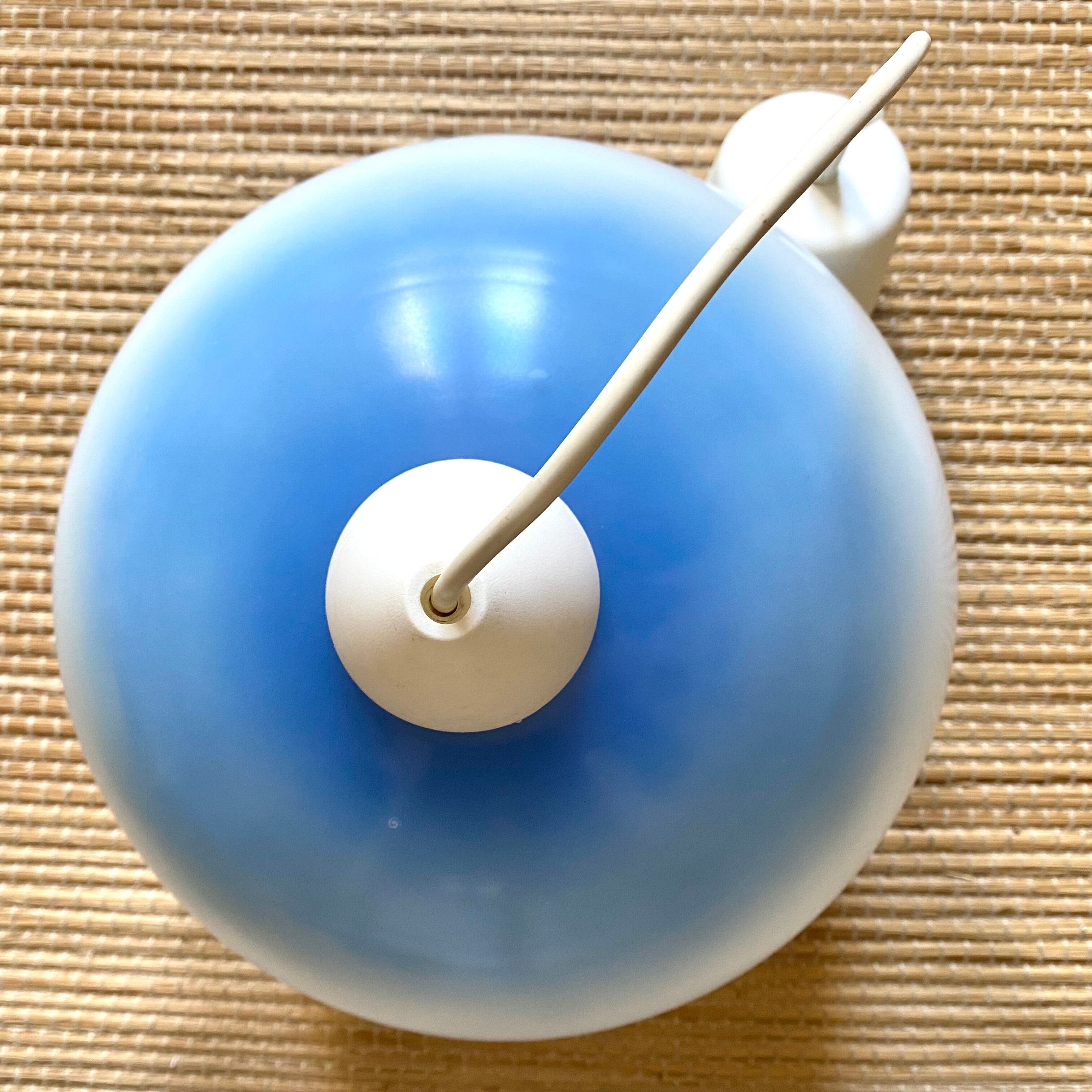 Vintage opaline globe suspension