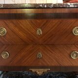 Commode style transition