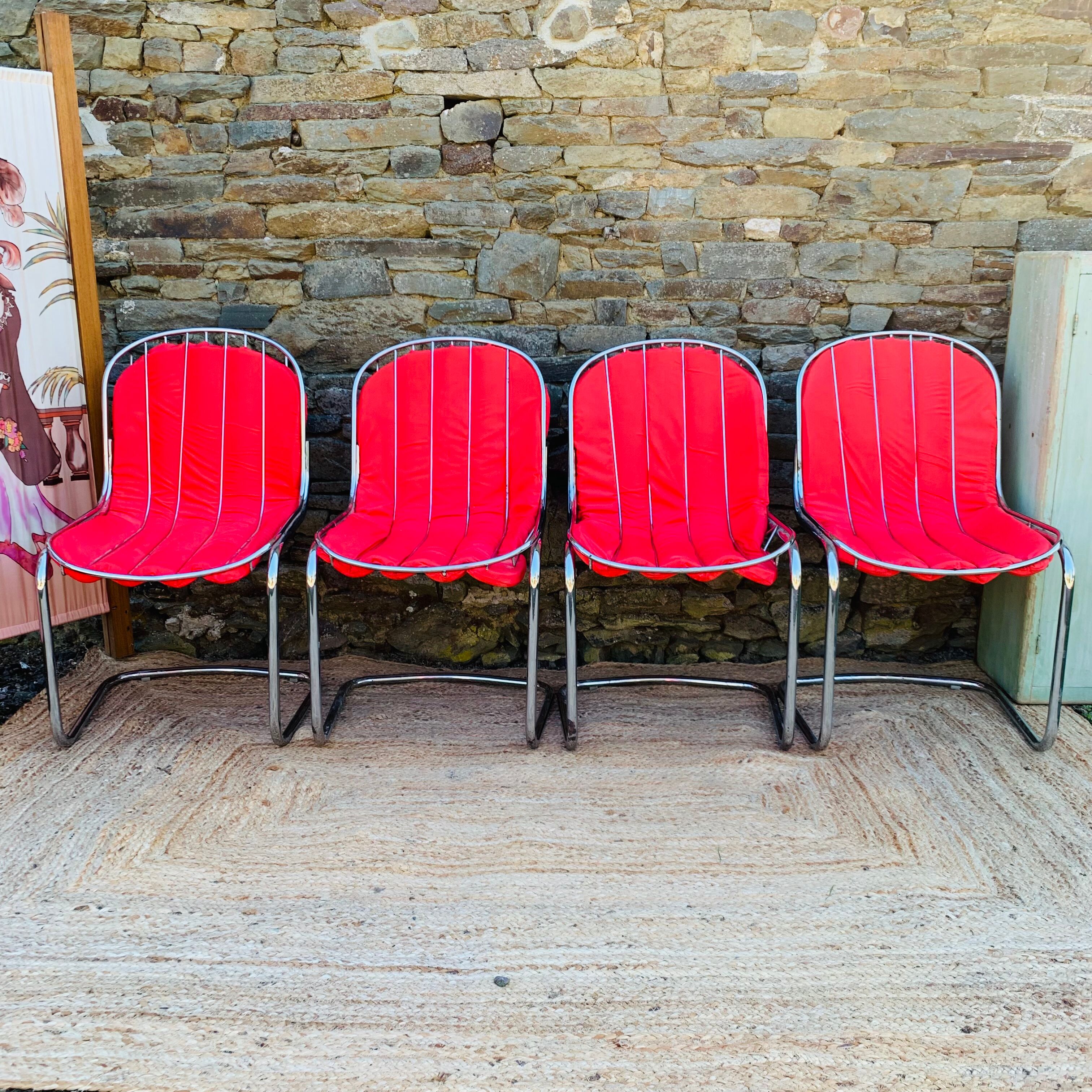 Set of 4 chairs metal Italian design
