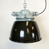 Suspension grise avec abat-jour émaillé noir, années 1970