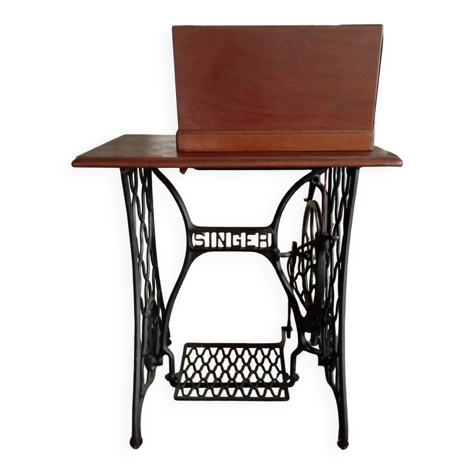 Singer sewing machine