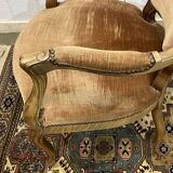 Paire de fauteuils de style Louis XV en hêtre du XXème