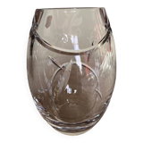Egg-shaped crystal vase