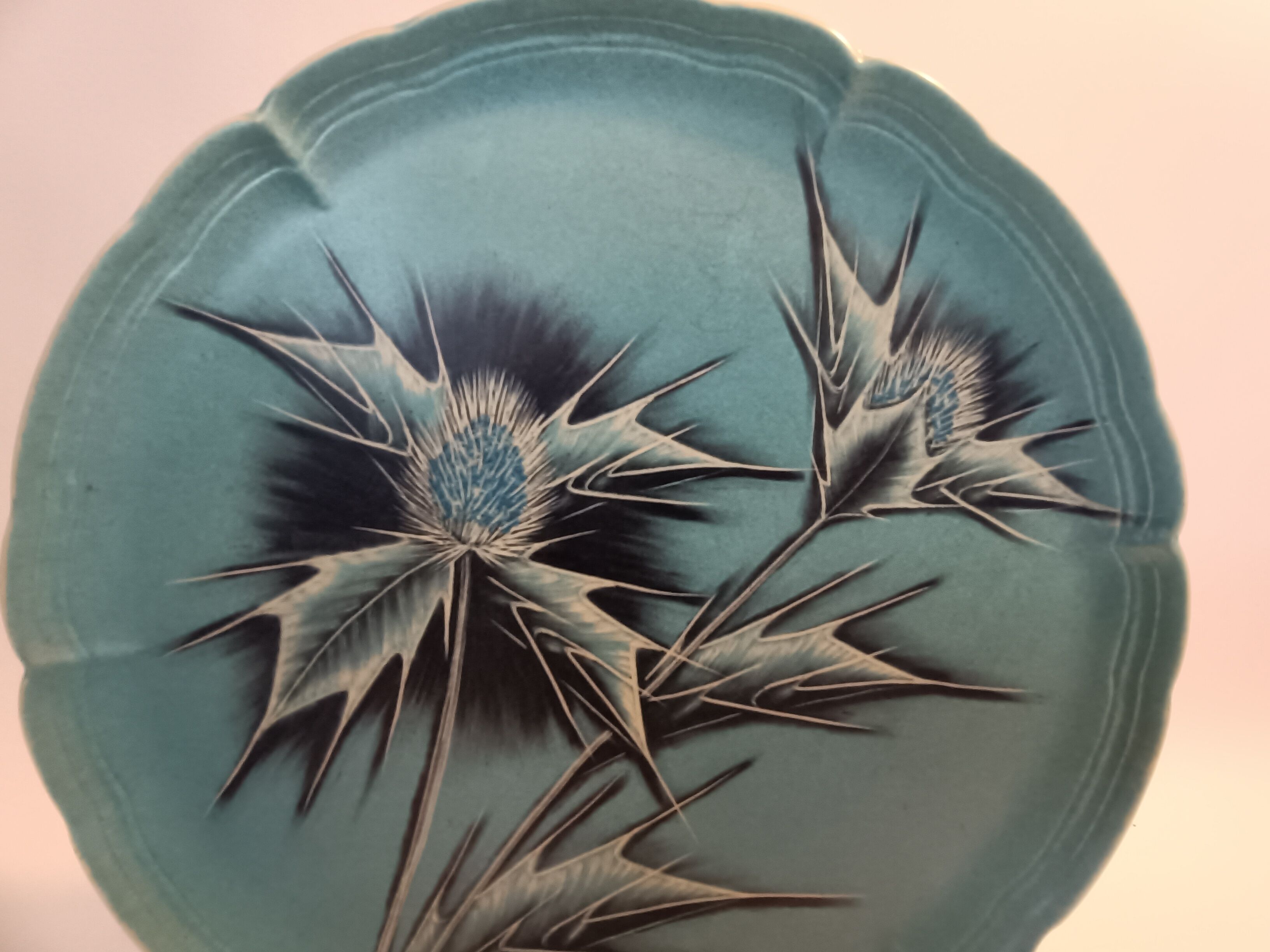 Vintage dish with blue thistles. Kercy's Quimper. 1960/70