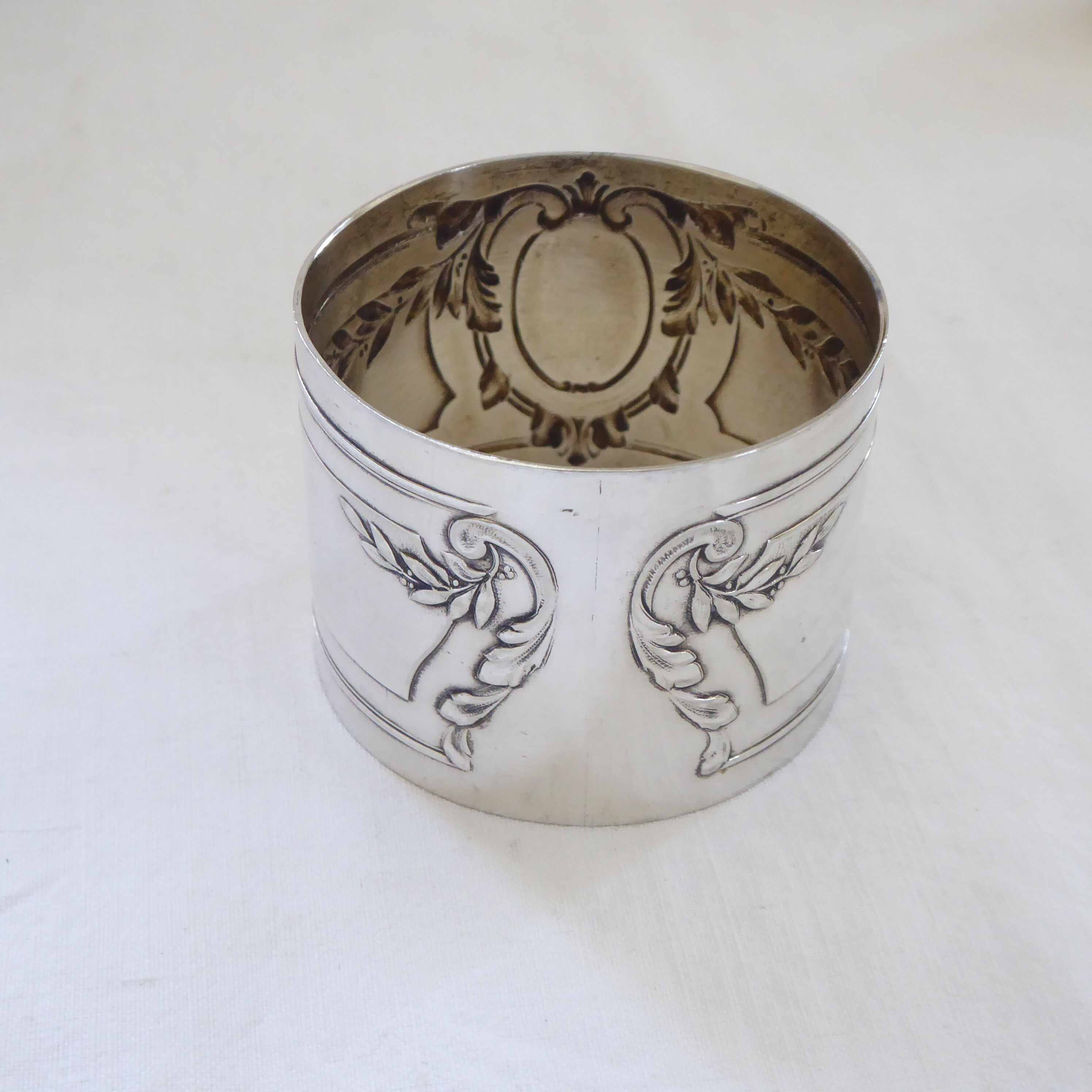 Silver metal towel ring