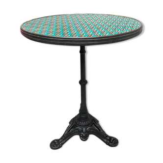 Table bistro green cast base