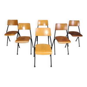 6 chaises de salle à