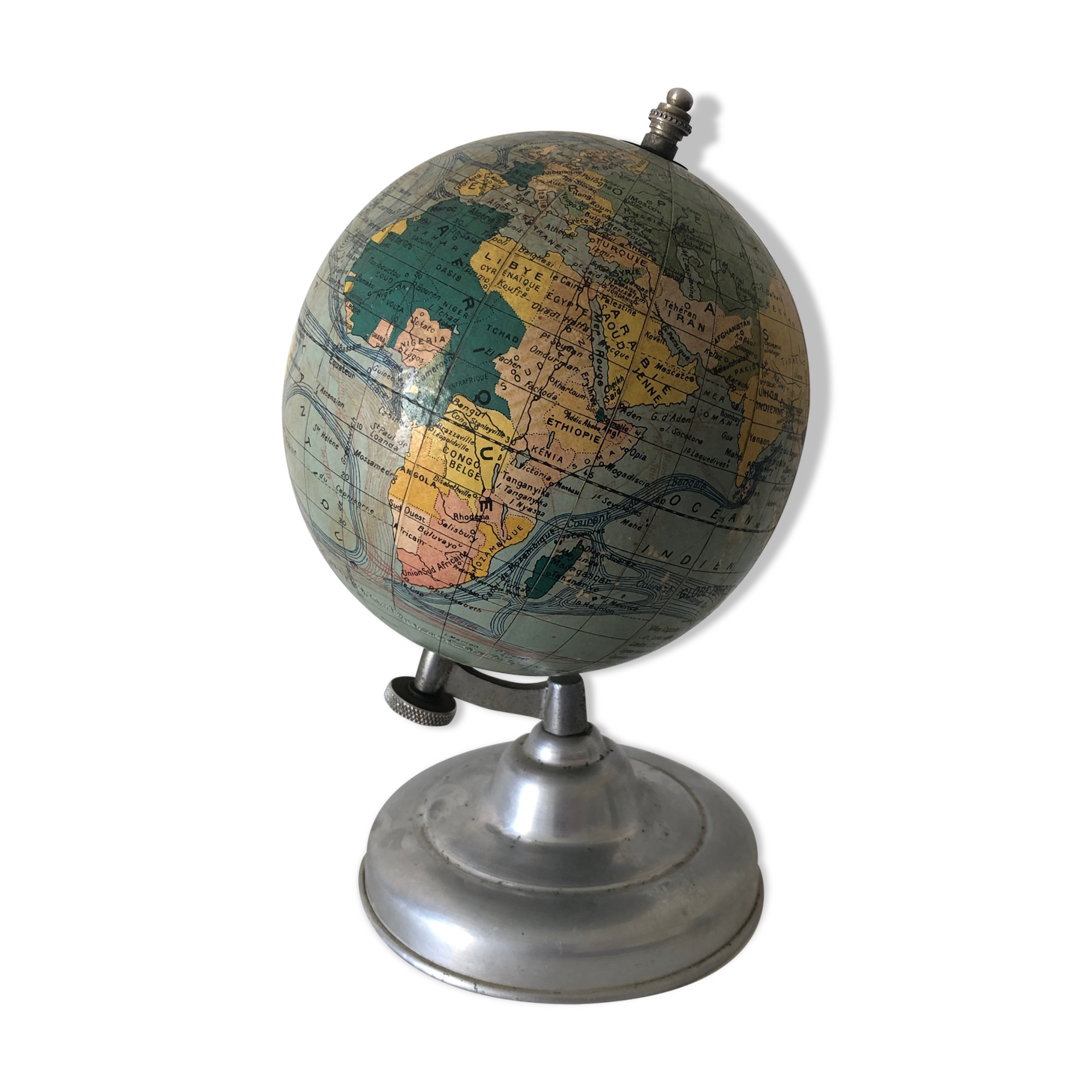 Terrestrial globe Taride vintage 1950's, 25cm
