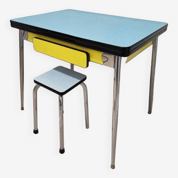 Two-tone formica table