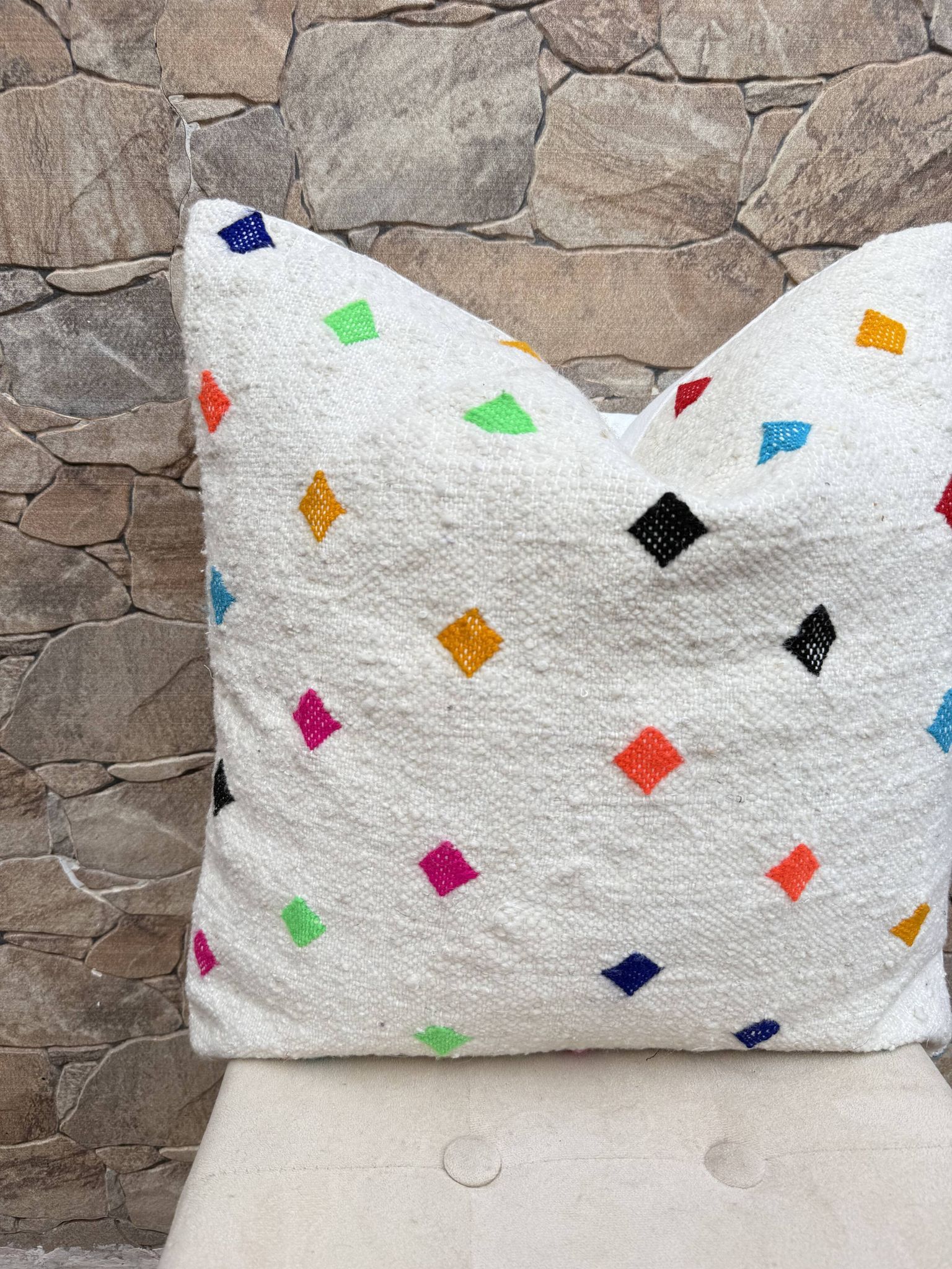 Handmade Berber wool Kilim cushion: Moroccan floor cushion