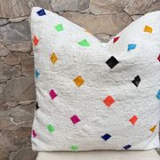Handmade Berber wool Kilim cushion: Moroccan floor cushion