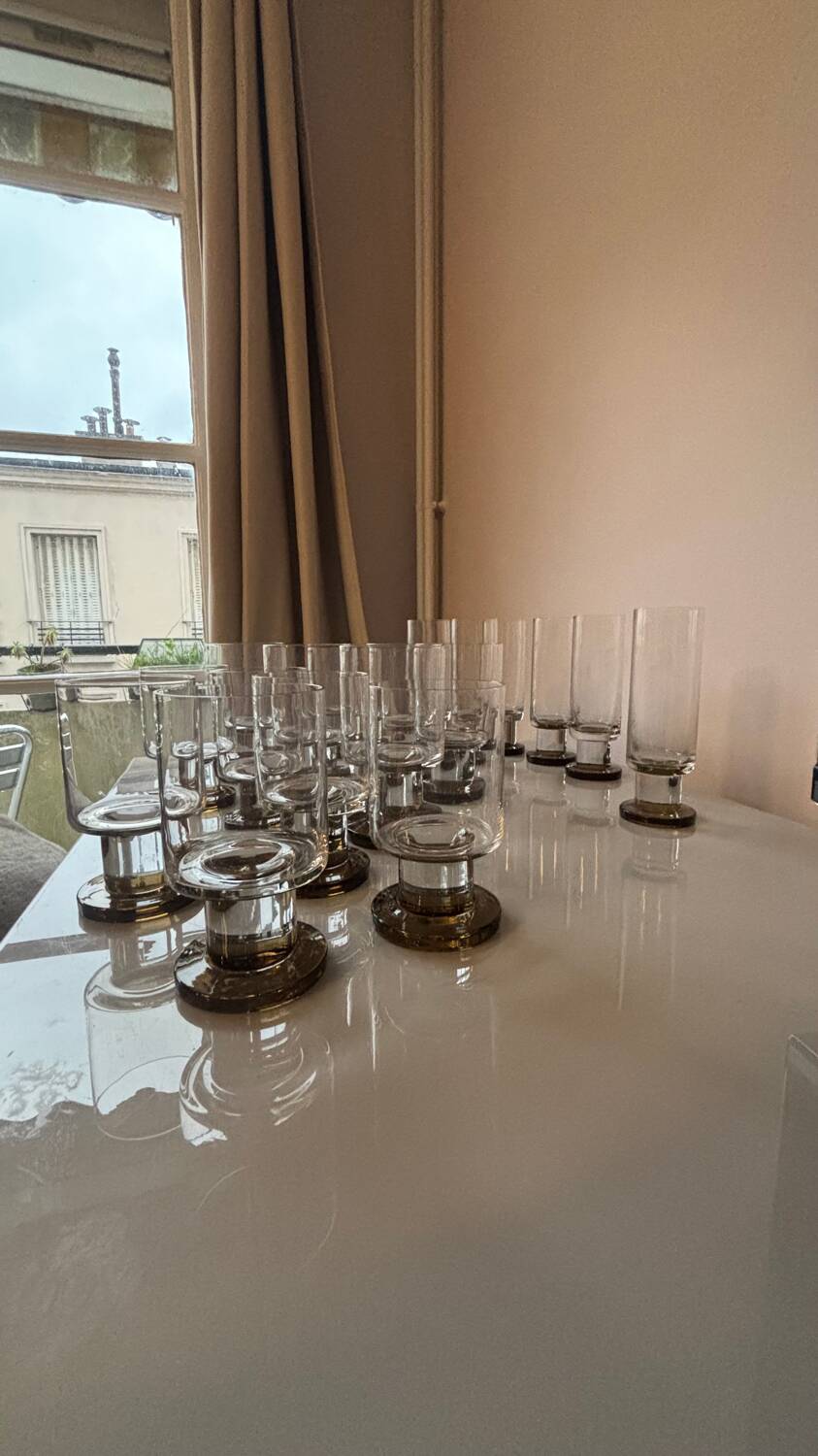 Lot de 18 verres en cristal vintage années 70