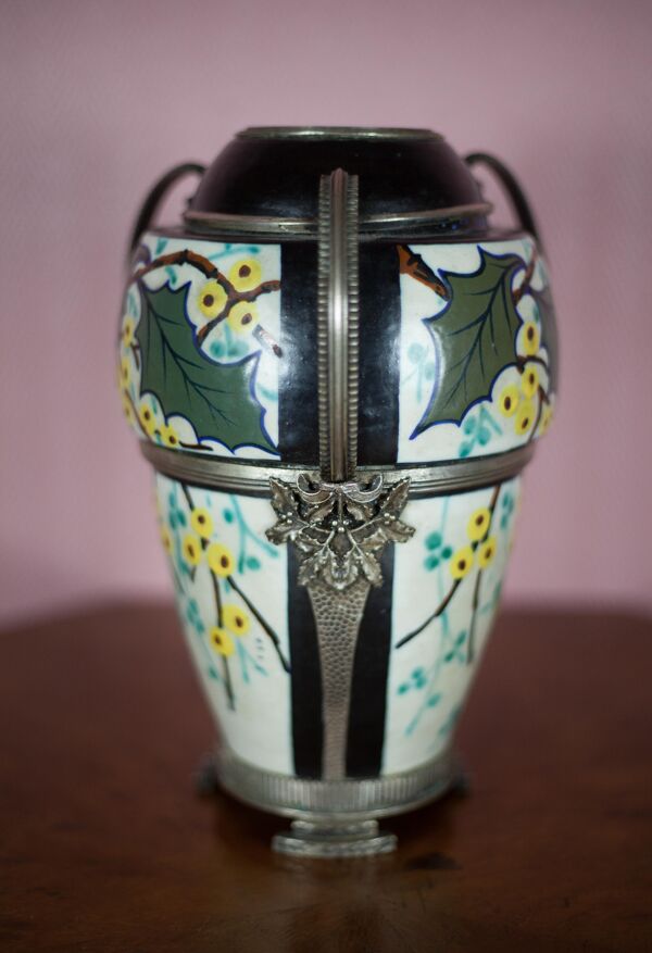 Vase ceramique avec monture argenté vase signé d'Argyl, vase Art nouveau, art déco, collection