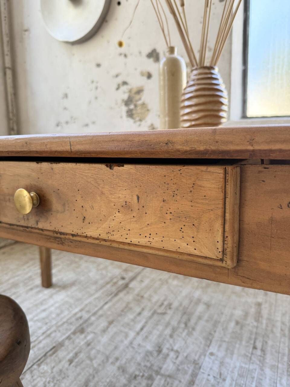 Cherry farmhouse table with spindle legs, 1950s