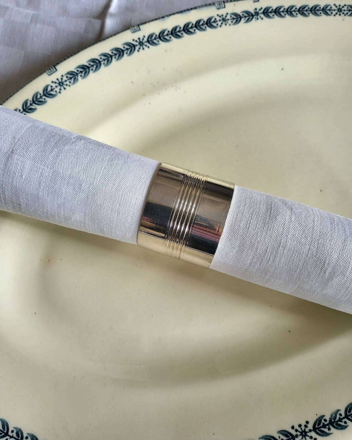 Silver Metal Napkin Ring