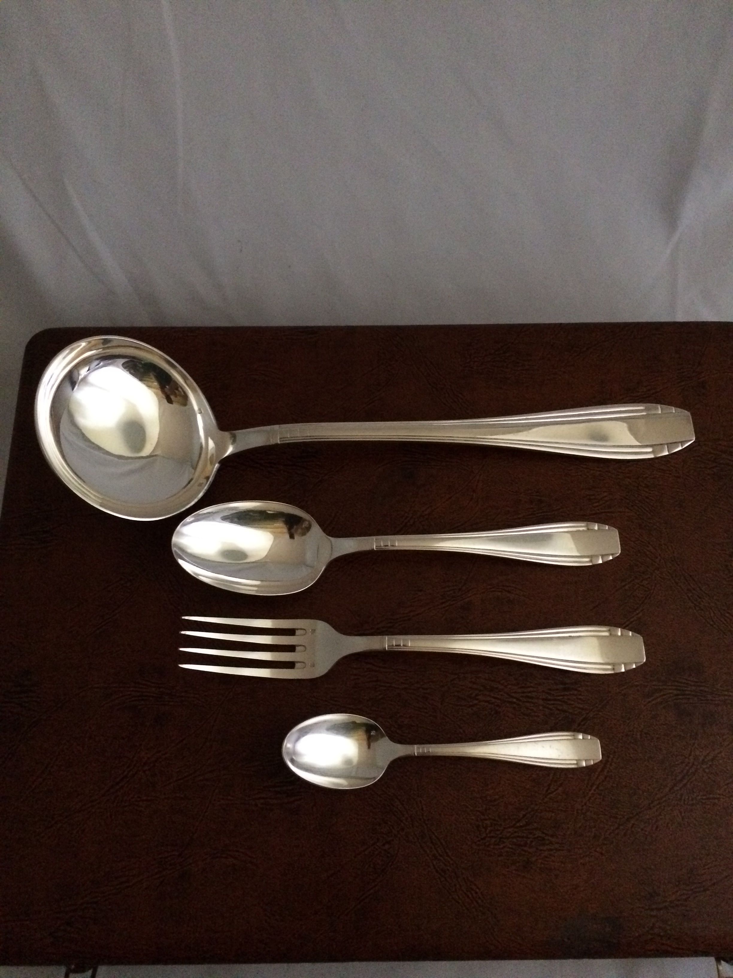 Housewife of silver metal cutlery orbrille art deco