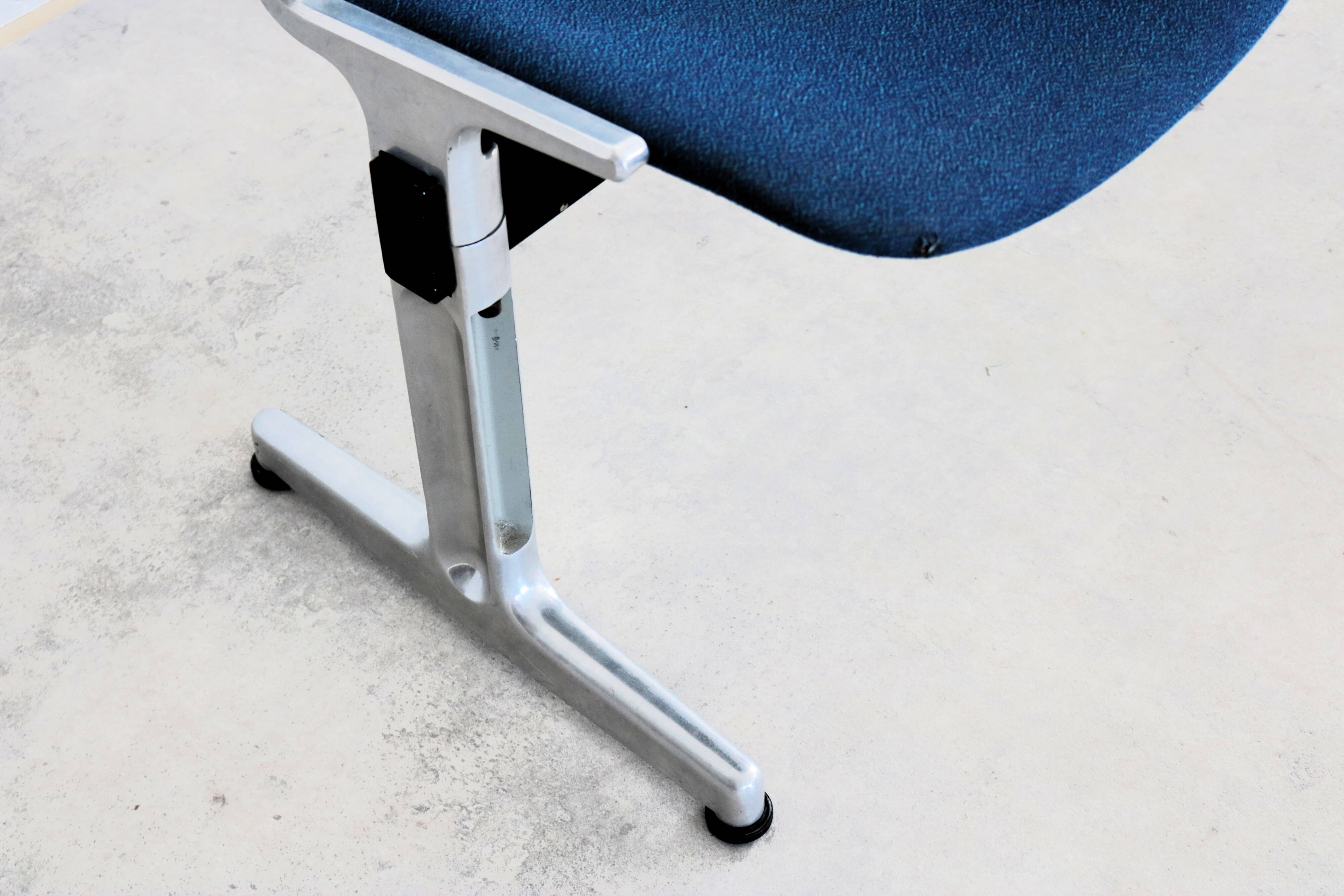 Vintage bench | waiting room bench | 1970s | Castelli