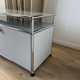 USM Haller TV cabinet in Light Grey