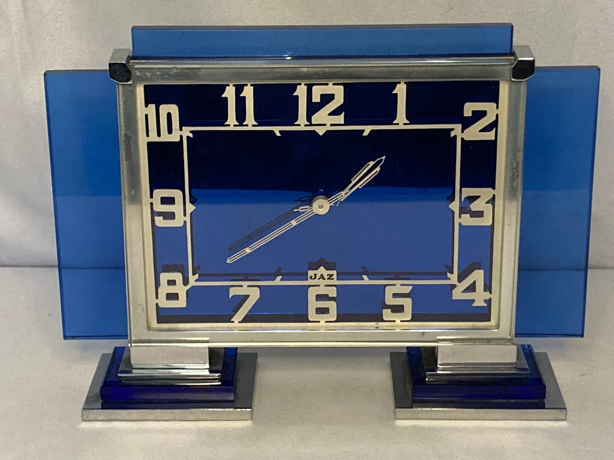Art deco luxury clock jaz artic crystal and chrome circa 1930