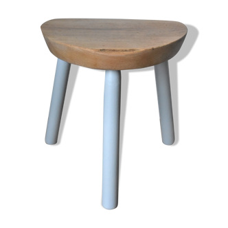 Tripod tabouret