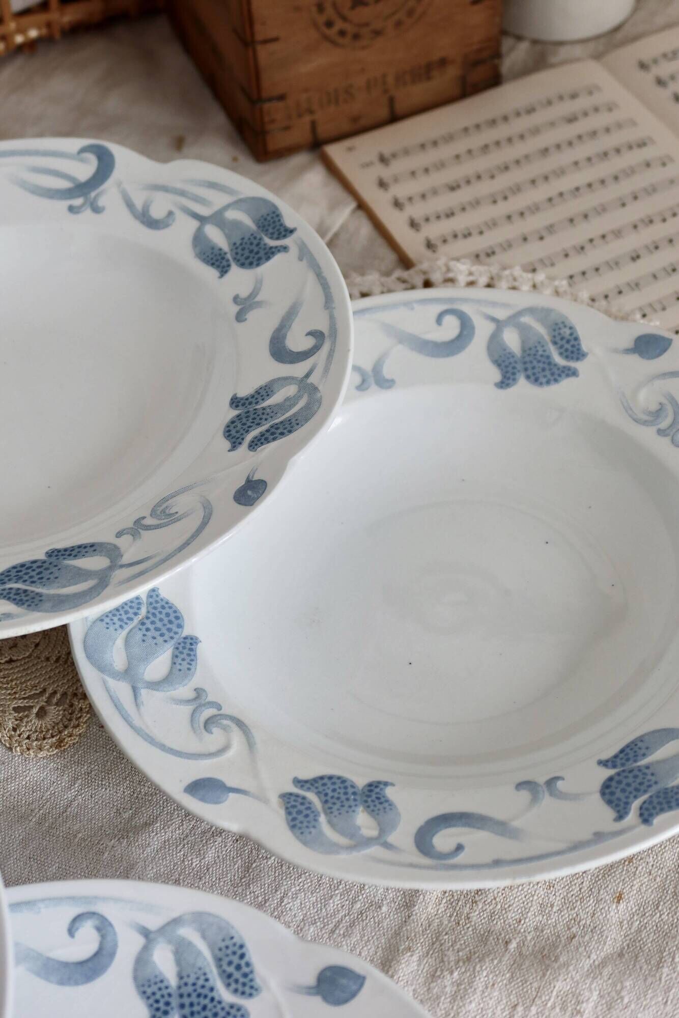 6 soup plates - Tircis model - Antique 82-piece Sarreguemines earthenware dinnerware set