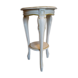 Painted wood harness