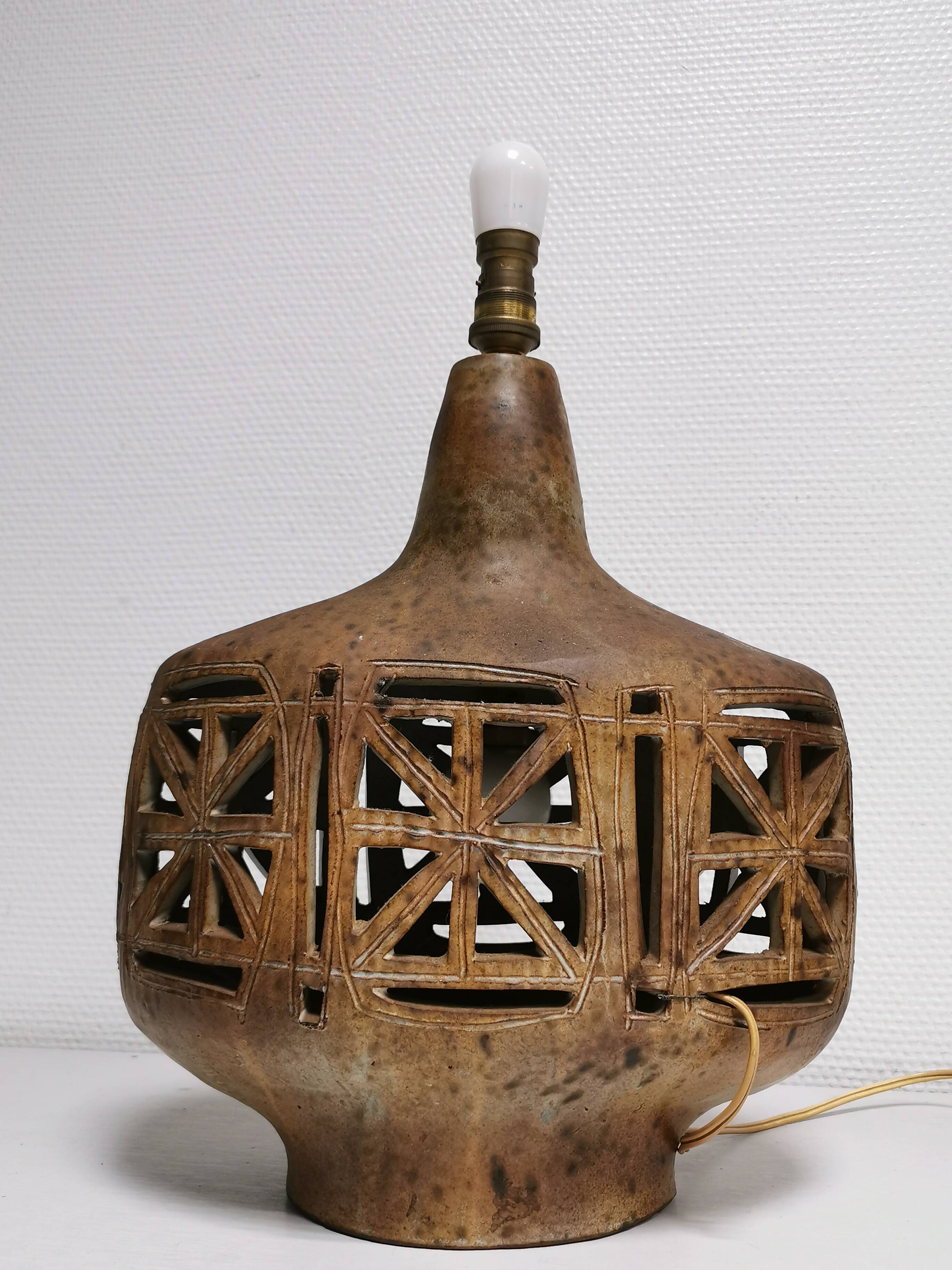 Ceramic lamp signed ESCALA vintage 60's 70's