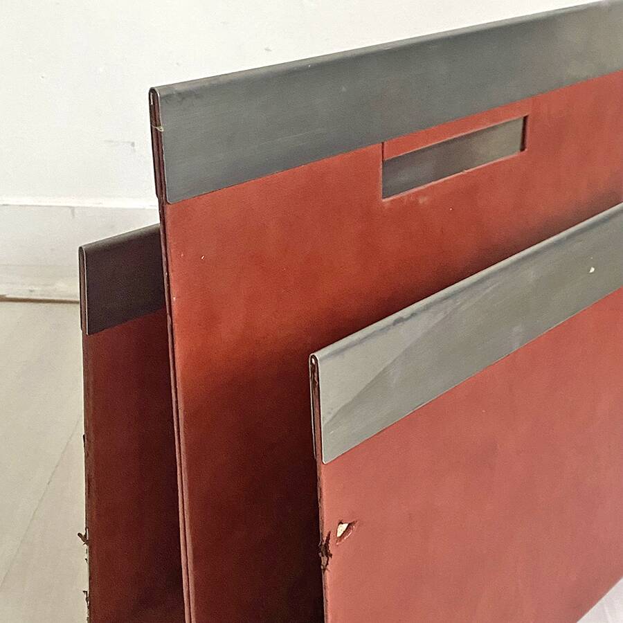 Vintage 70's magazine rack