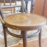 Chaise bistrot en bois