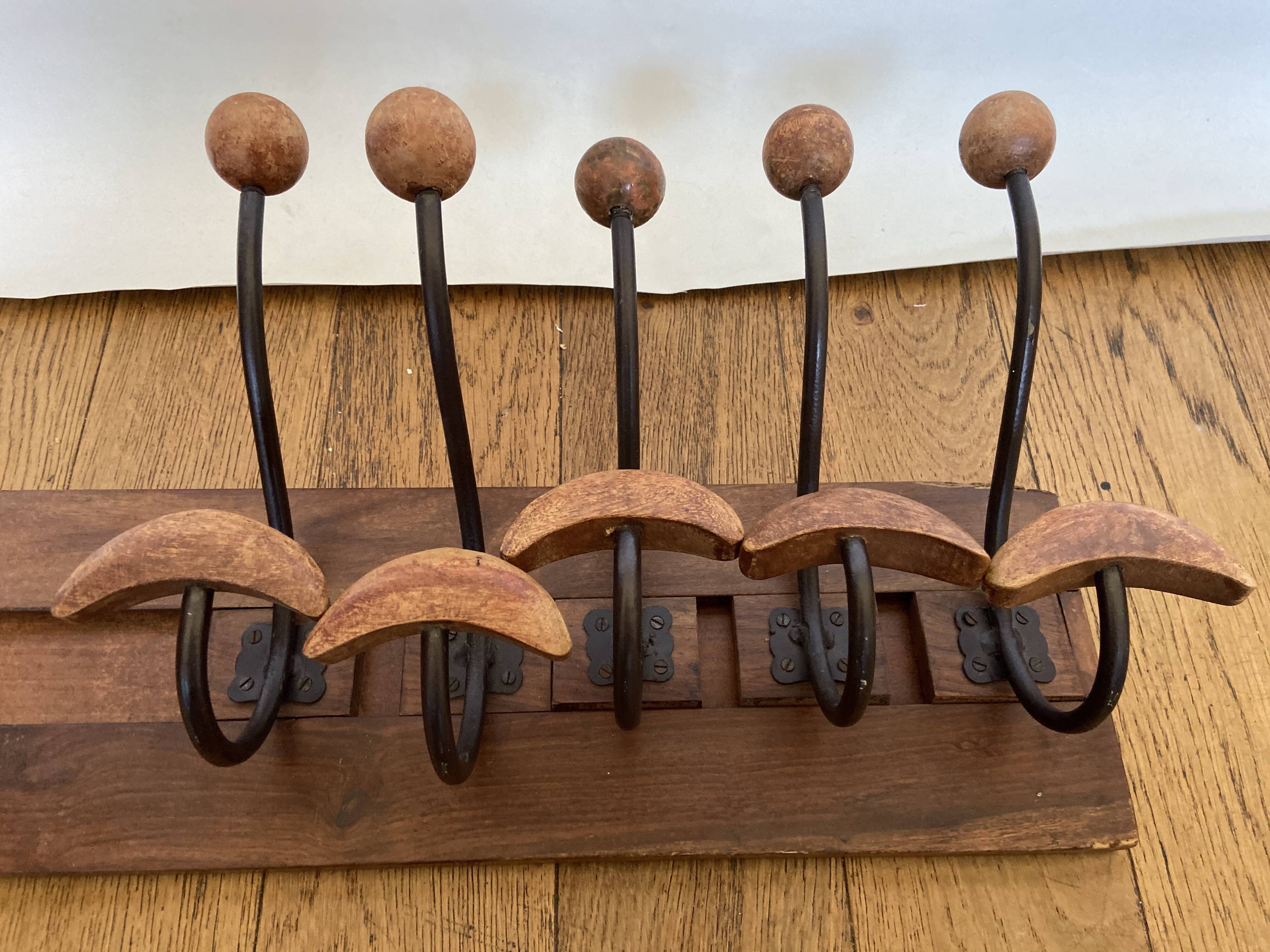 Door sliding wall coats 5 racks