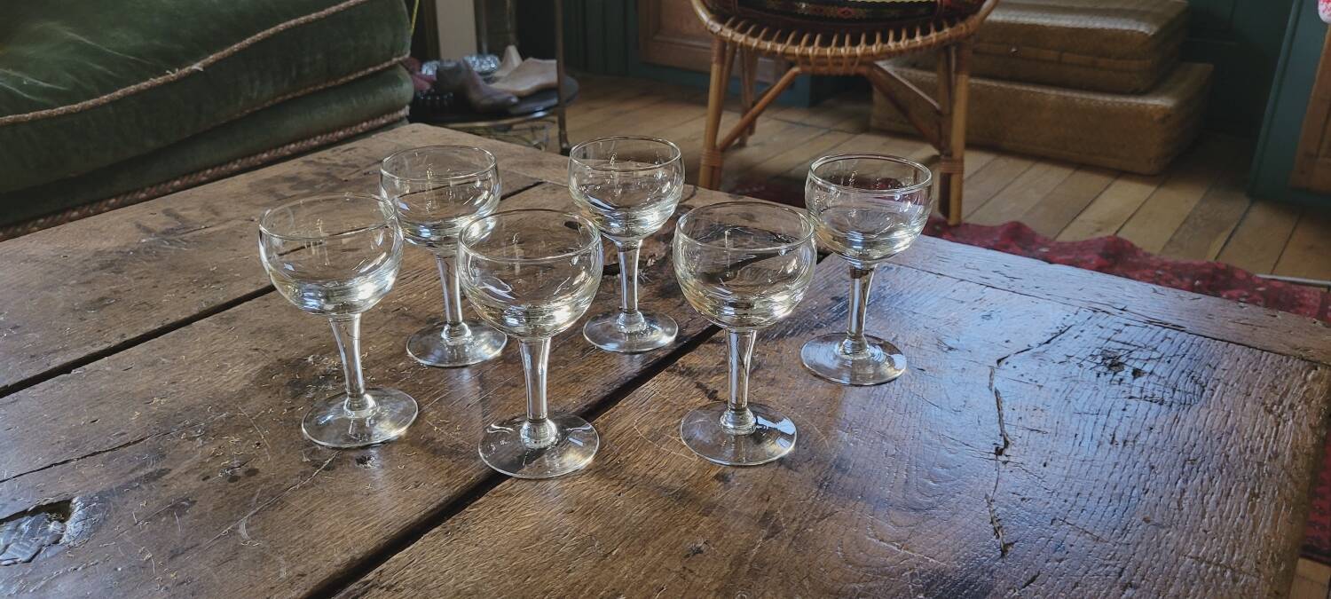 Bistro balloon glasses