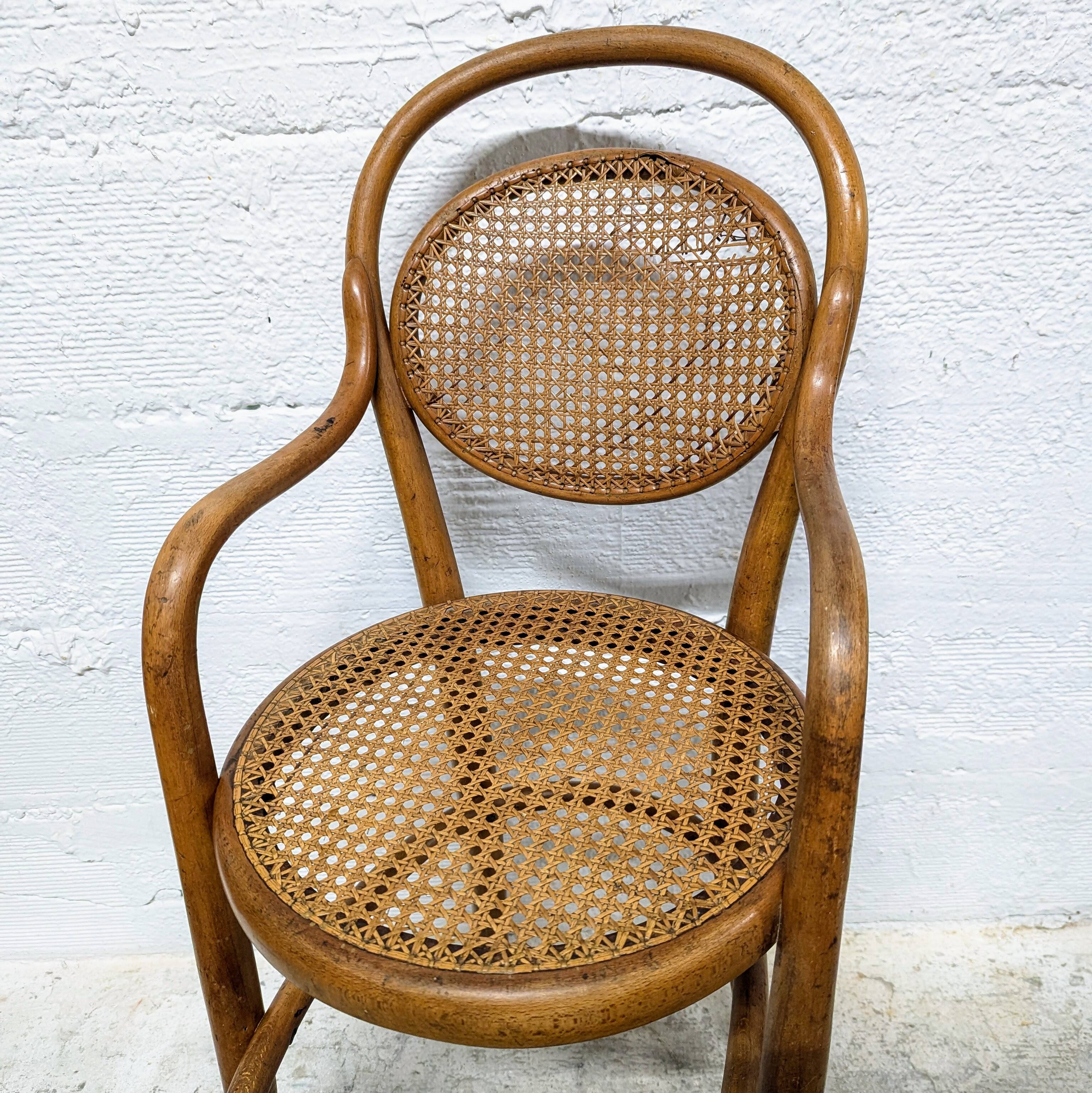 Chaise haute d'enfant Thonet