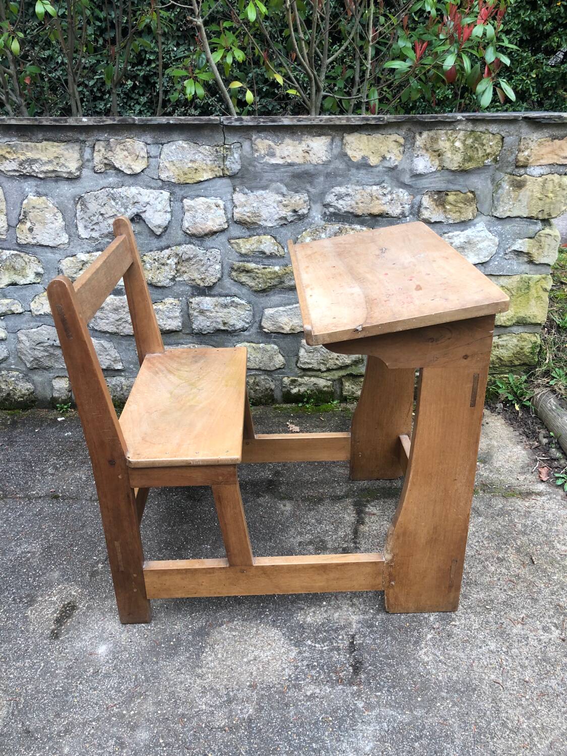 Pupitre vintage d’écolier