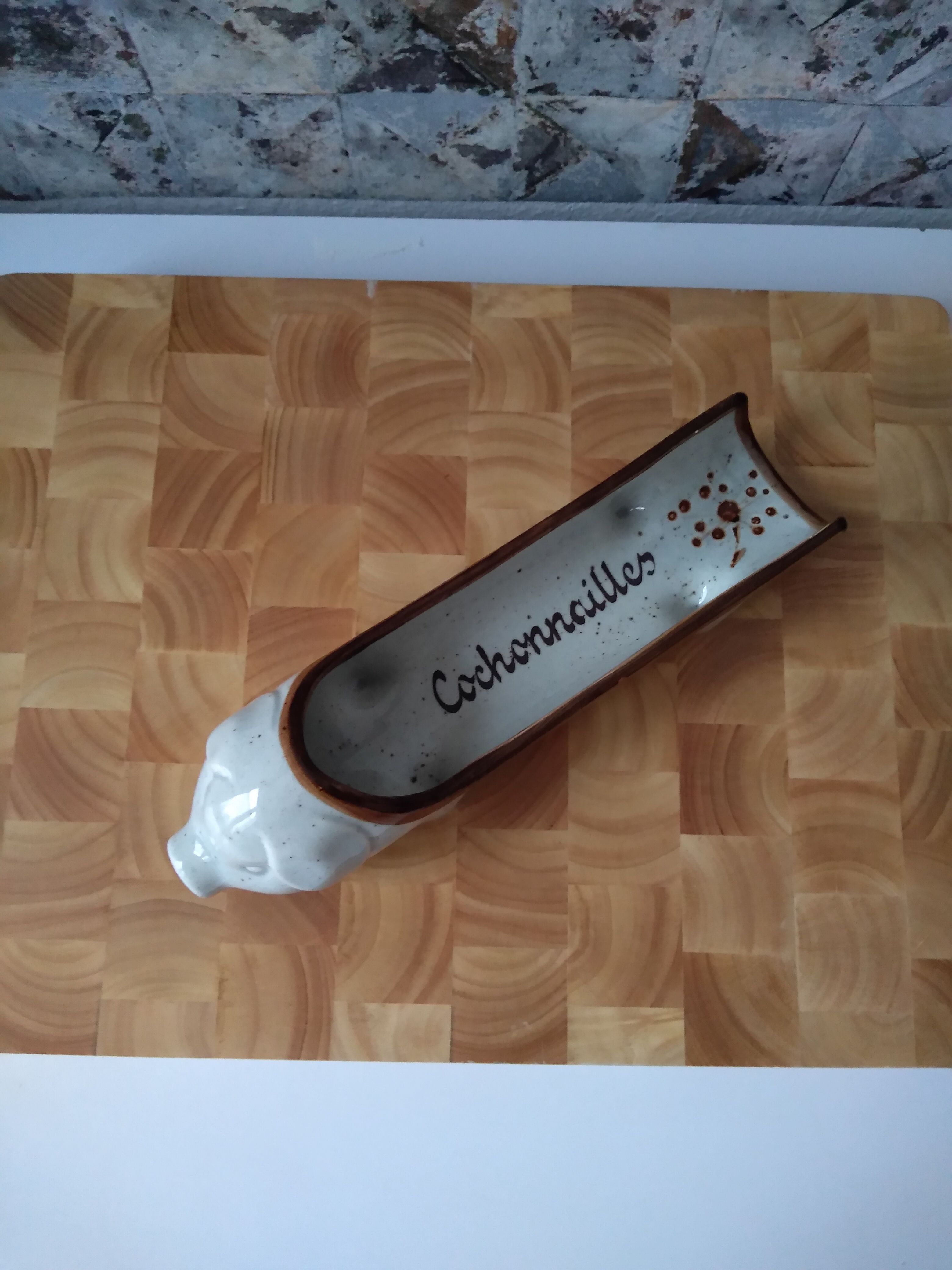 Pig sausage dish in beige and enamelled brown ceramic - aperitif - aperitif