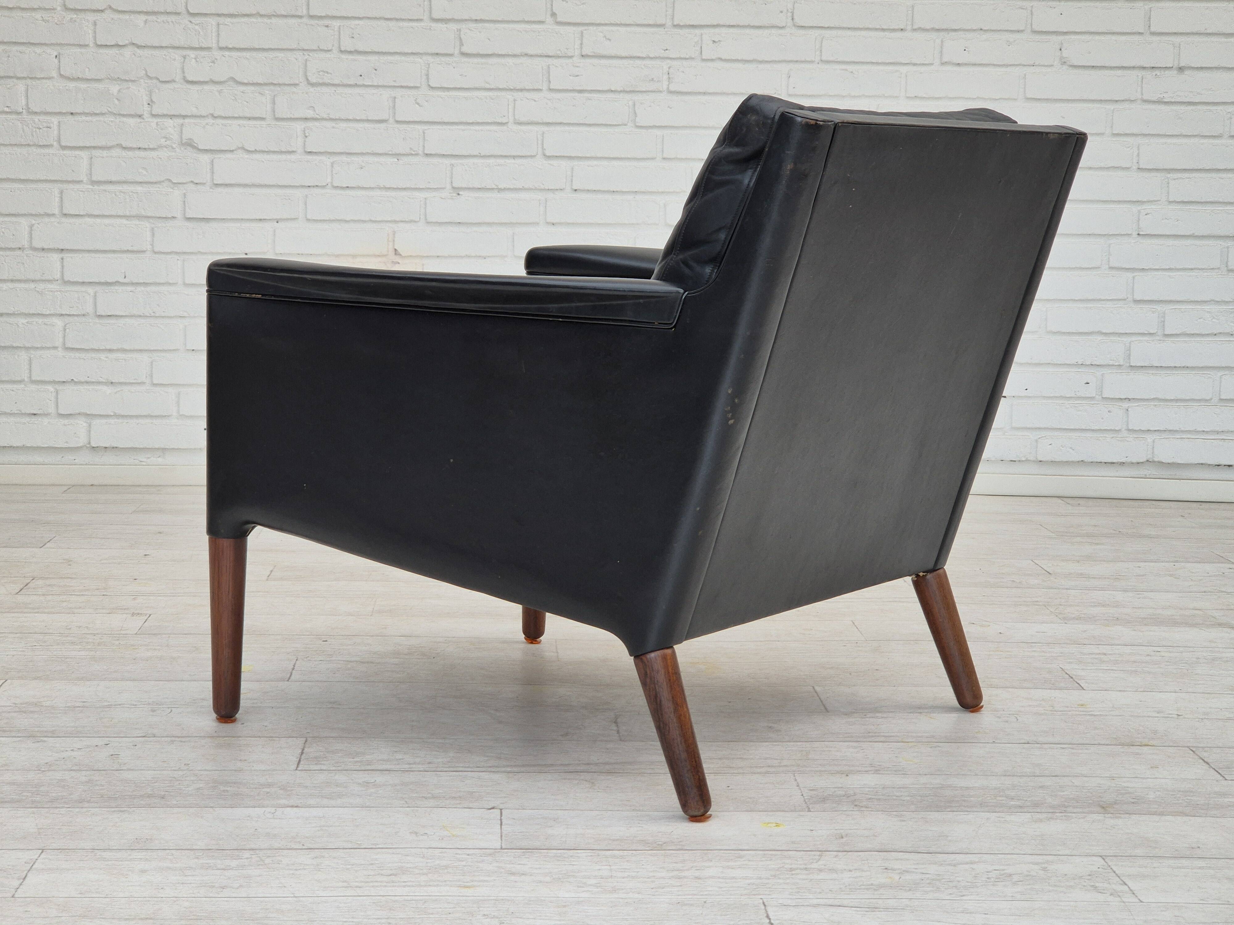 Années 1960, design danois de Kurt Østervig, chaise longue modèle 55, cuir, palissandre, originale.
