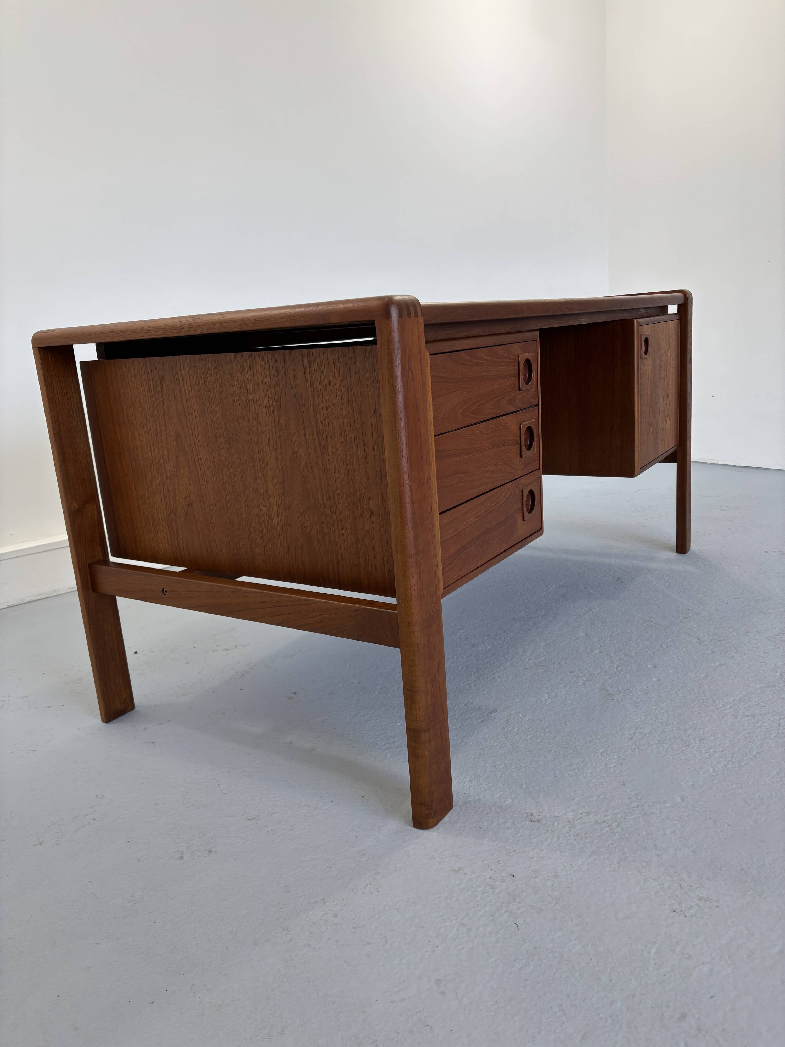 Office from the 1960s by H.P. Hansen