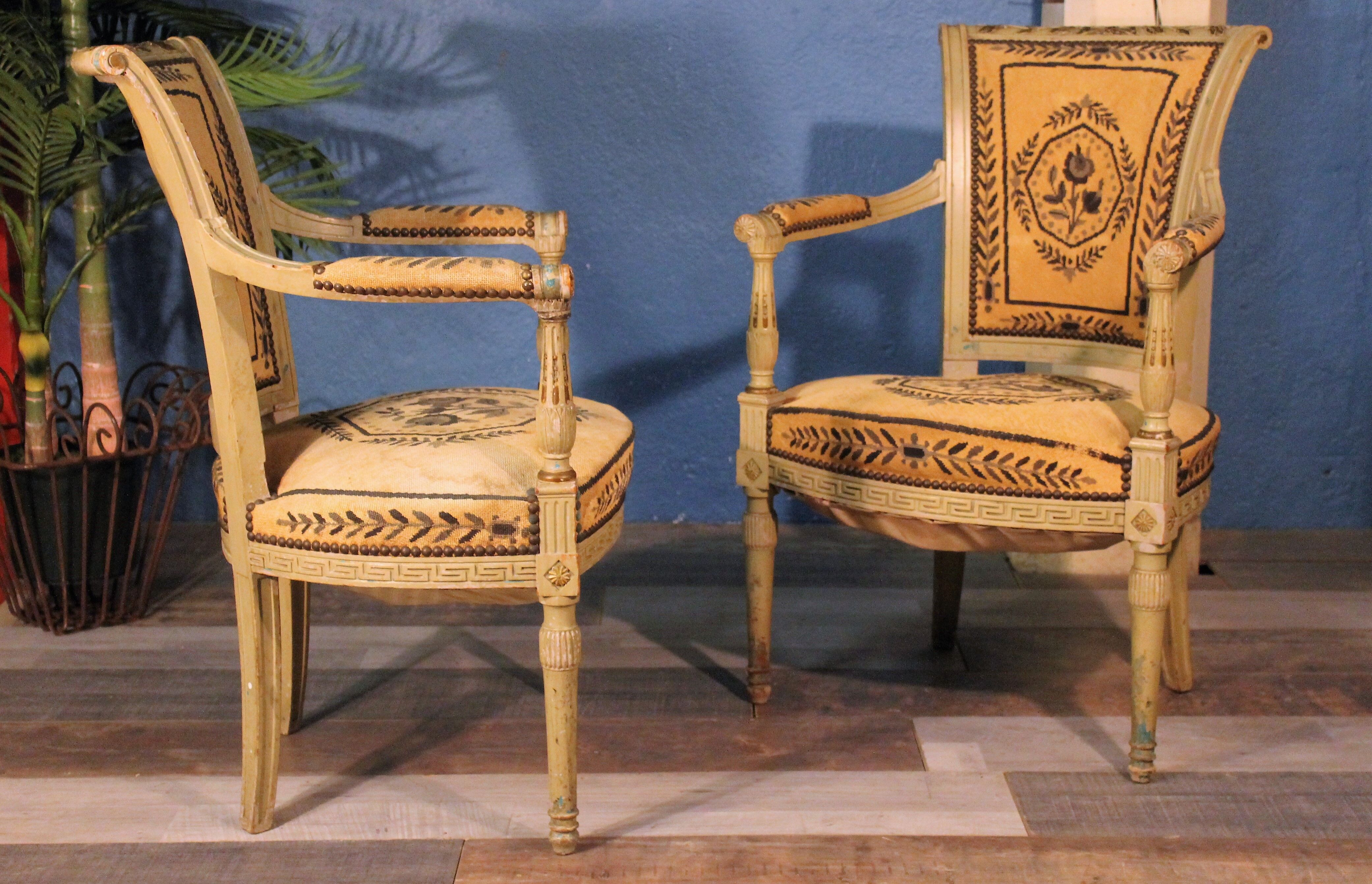 Pair of chairs Directory