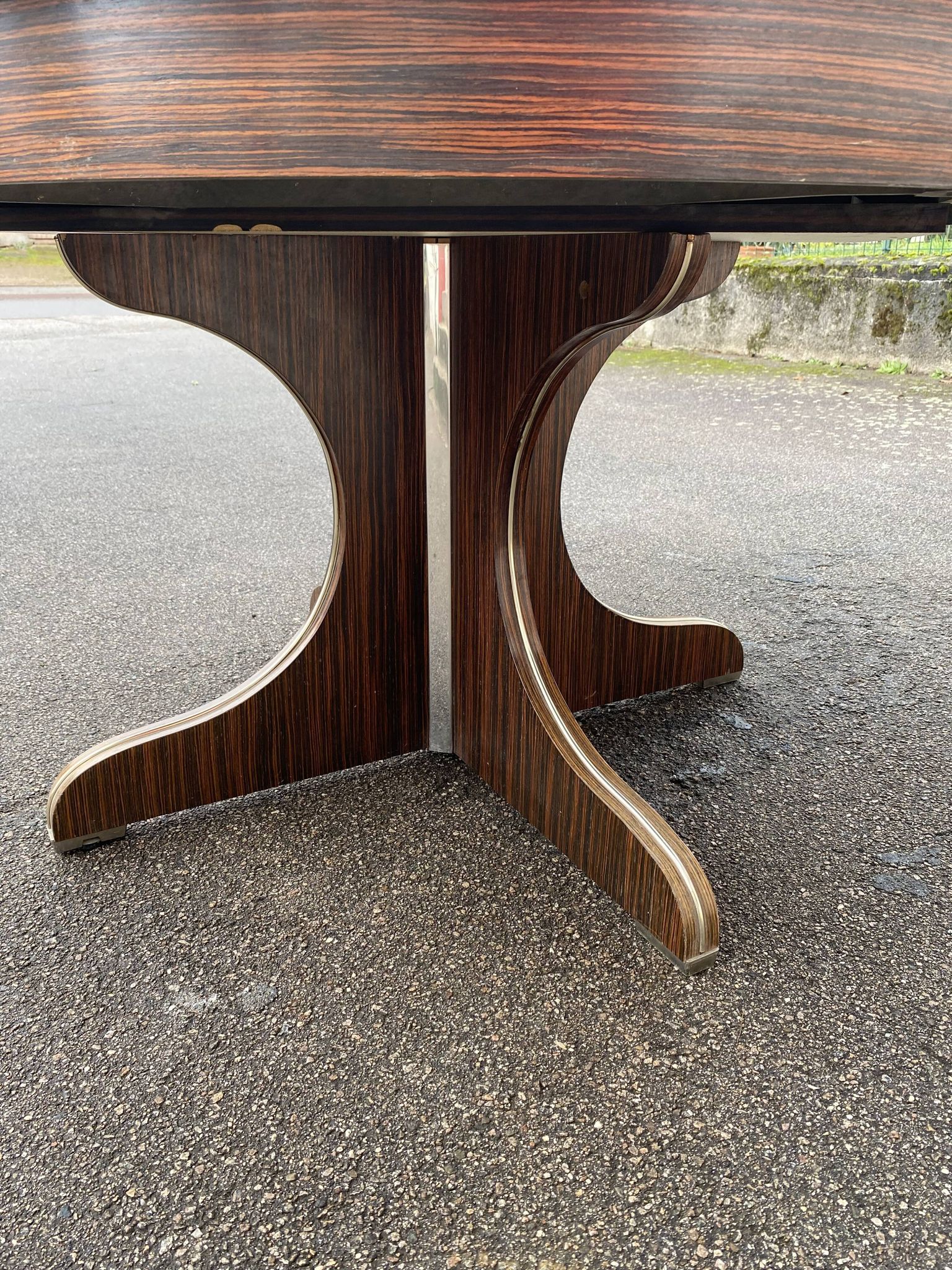 Table de salle a manger vintage