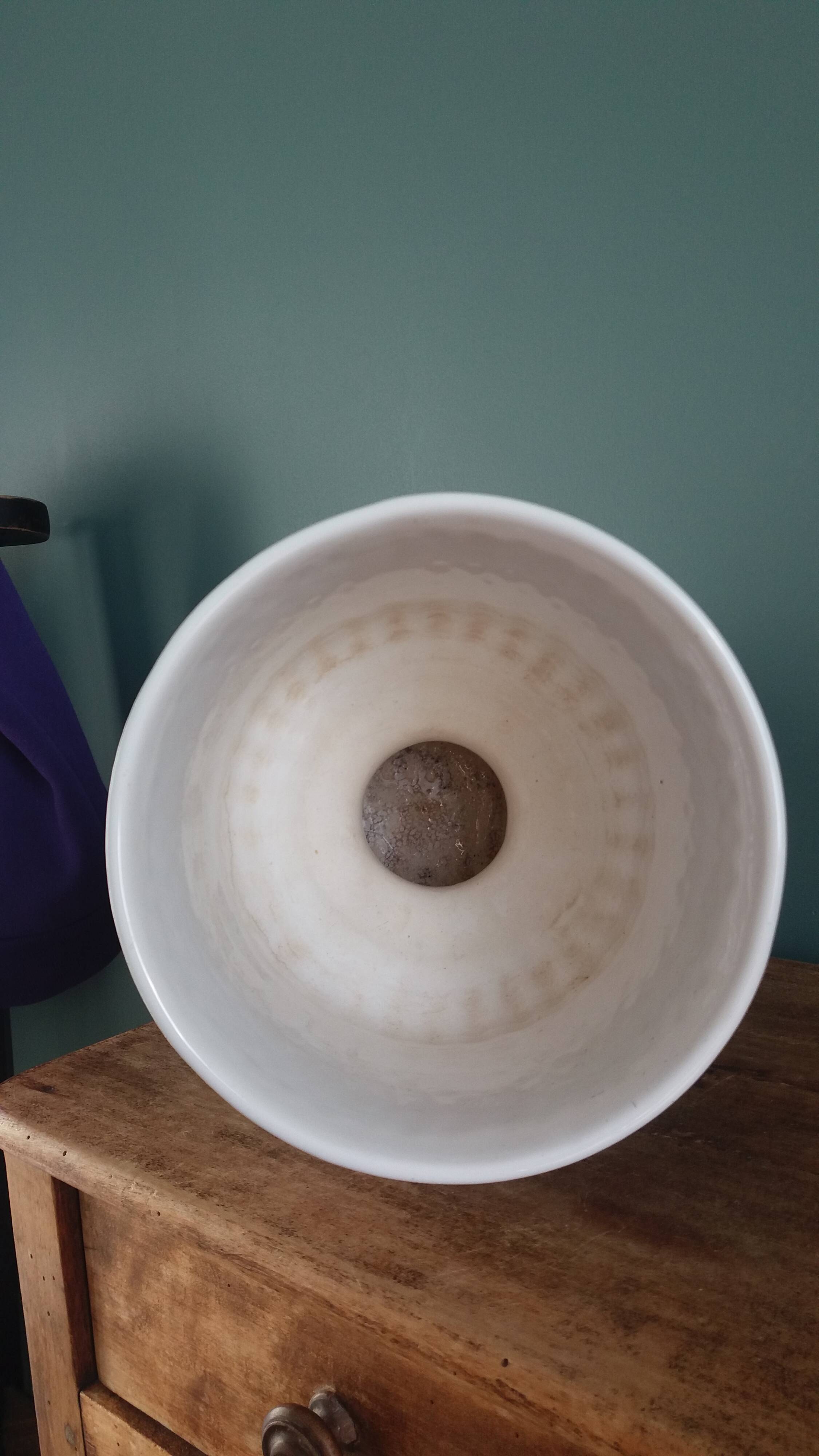 Médicis planter pot vase Saint Clément France Pompadour